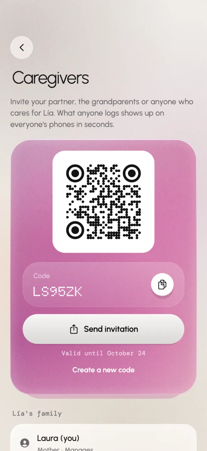 Caregivers screen: invitation code and QR code to join the family